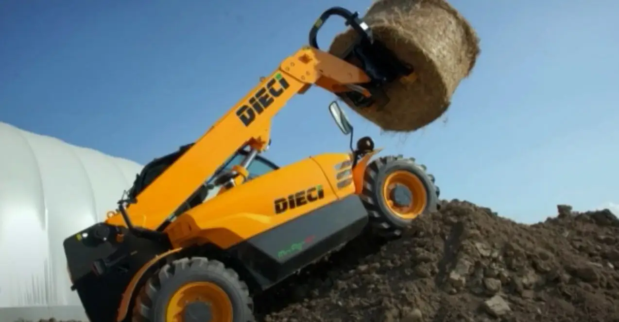 Dieci na górce z balotem