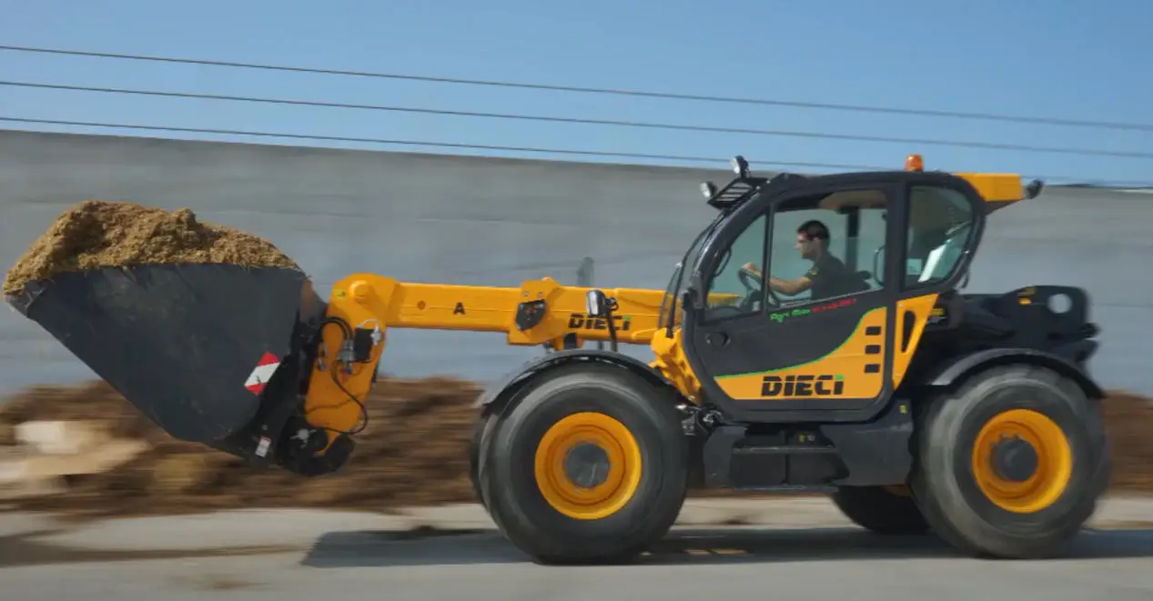  Dieci ładowarka na drodze